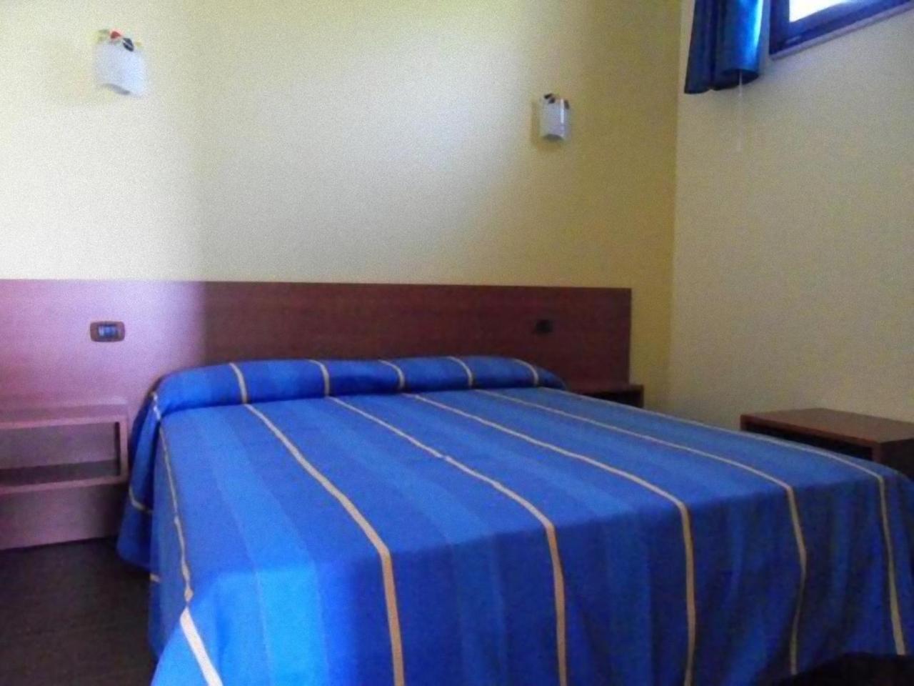 Residence Bandiera Gialla 玛格丽塔萨沃亚 外观 照片